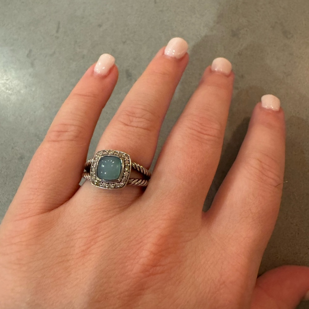 David Yurman Chalcedony Petite Albion Ring size 8